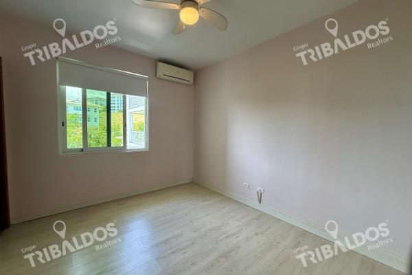 Sale of balboa apartment at bijao beach club & residences rio hato