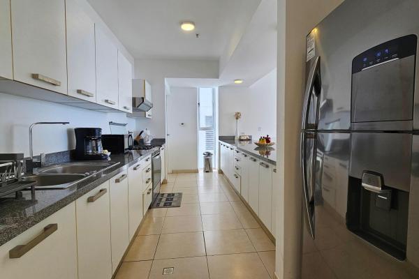 Apt amoblado en av balboa - waters on the bay - 256 m2