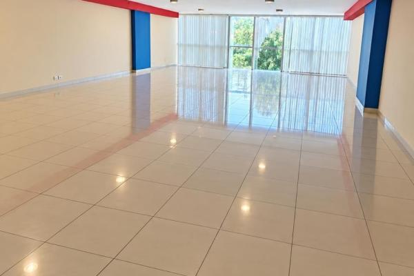 Se vende oficina en albrook