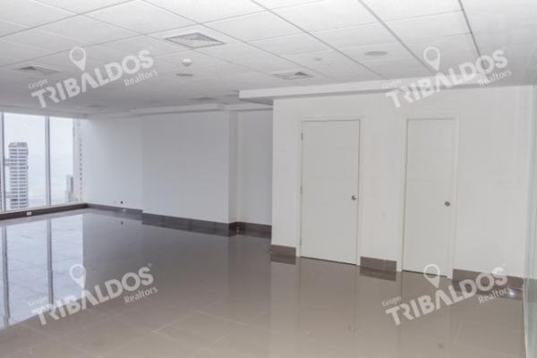 Alquiler de oficina en evolution tower