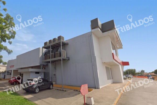 Alquiler de local comercial en el centro empresarial y financiero de azuero