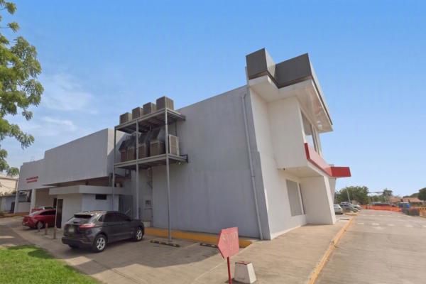 Alquiler de local comercial en el centro empresarial y financiero de azuero