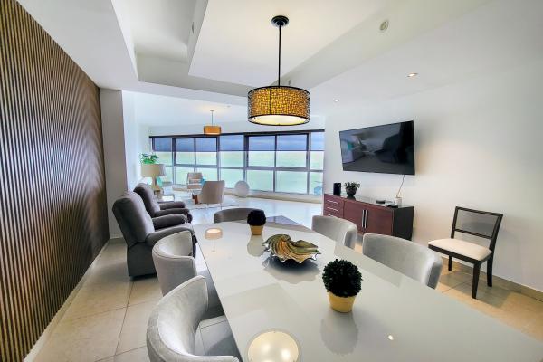 Venta de apartamento en p.h rivage, avenida balboa