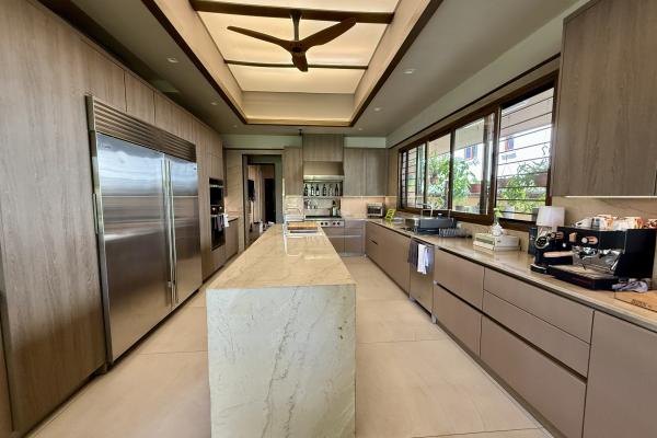 Sale of house in balmoral costa del este