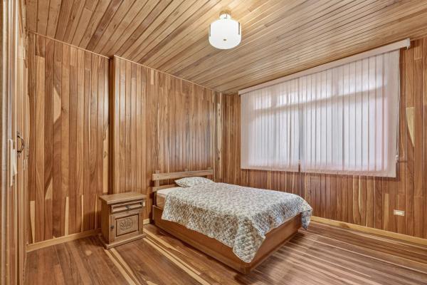 Finca frente al río bambito en venta | volcán panamá