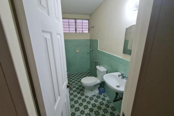 2 houses for sale in carrasquilla, steps from parq