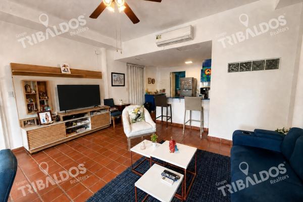 Residential building for sale in casco antiguo