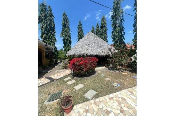 Hermosa casa tropical