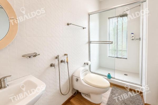 Venta de residencia moderna en coronado