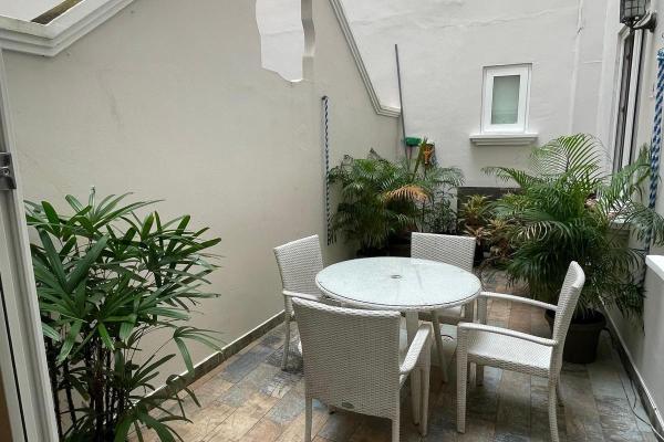Apartment for sale in old town panama
