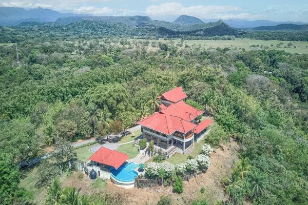 Panama estate w/marina,airstrip & resort potential