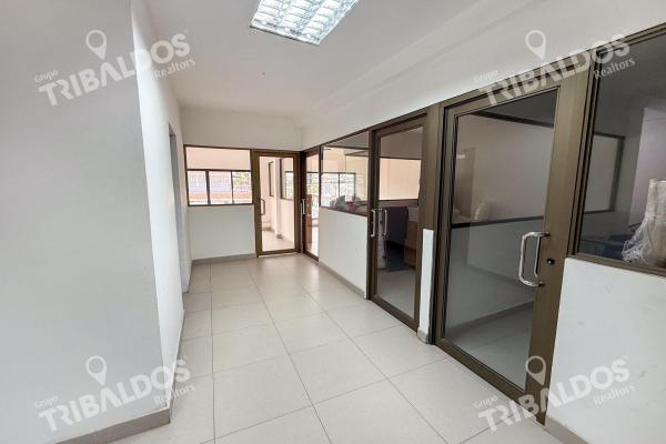Venta de galera en parque lefevre