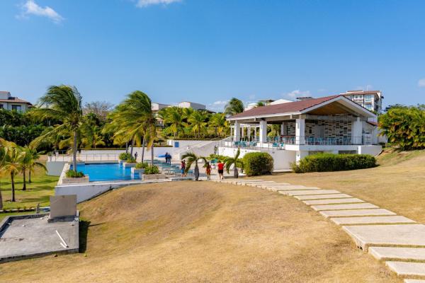 Apartamento con vista al mar en venta, perlamar, casamar