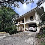 Oportunidad! se vende hermosa casa con piscina en altos del maría