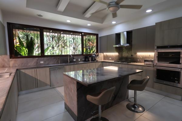Alquiler de casa en altos del golf