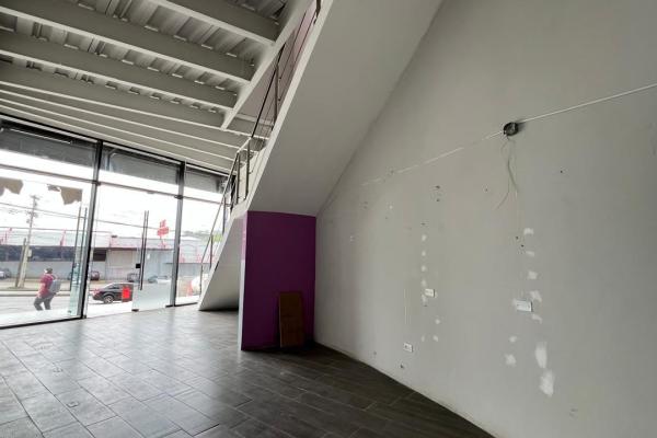 Rental of commercial space in tumba muerto
