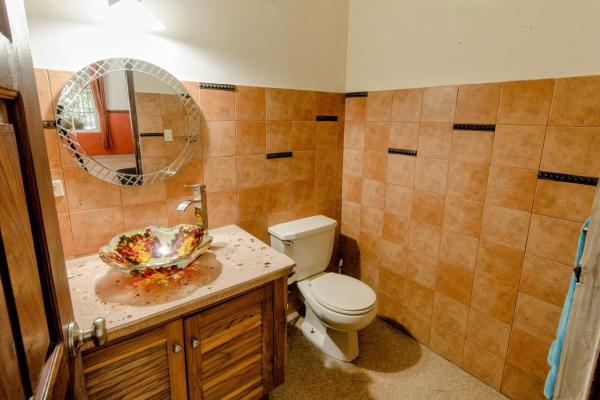 3 bed 3.5 bath home in coronado panama