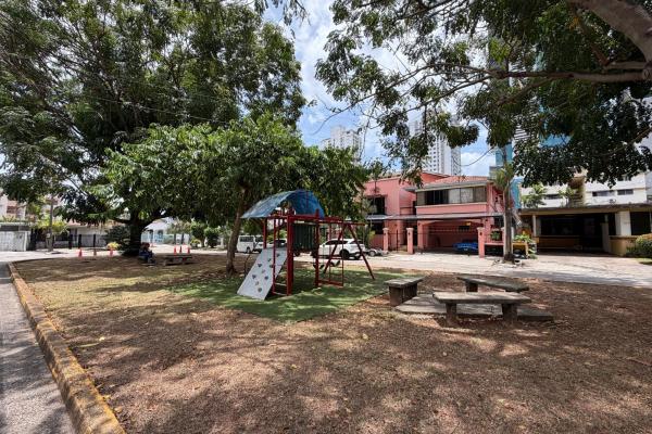 House sale in obarrio, dead end street (samuel l.)