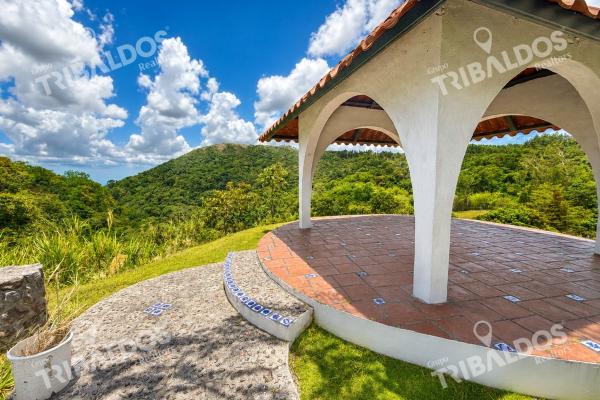 Venta de 1.8 hectáreas con ríos y senderos vía al valle de antón