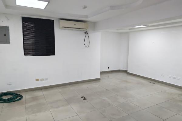 Casa comercial en la cresta a metros de via españa