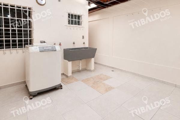 House for sale in brisas del golf