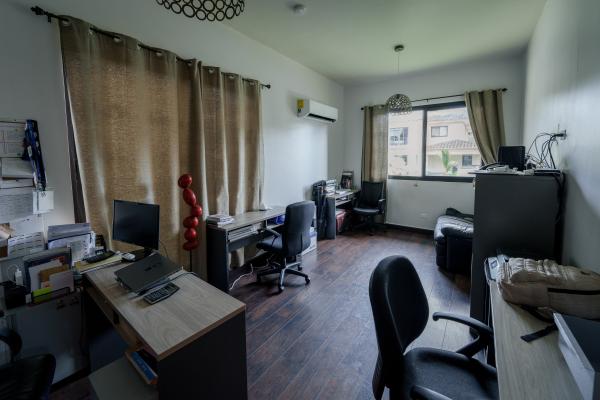 Venta de casa en ph embassy club, clayton