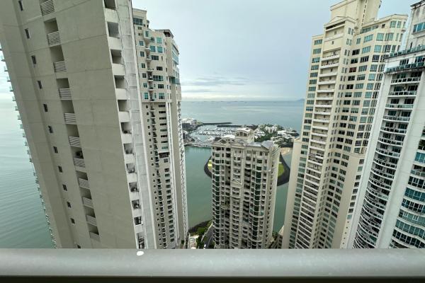 Se vende apartamento en punta pacifica