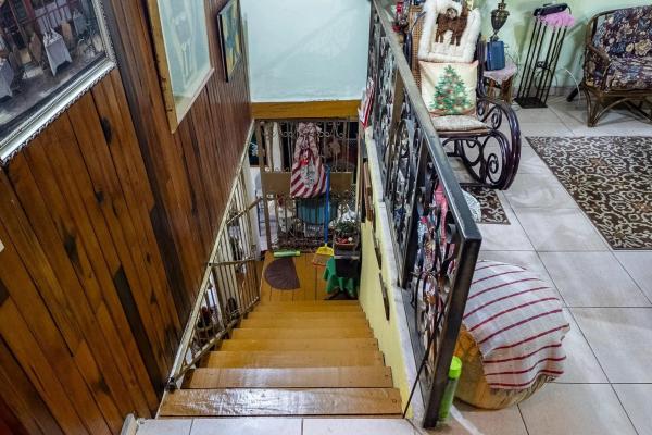 Highland home with 2 hectares in volcan