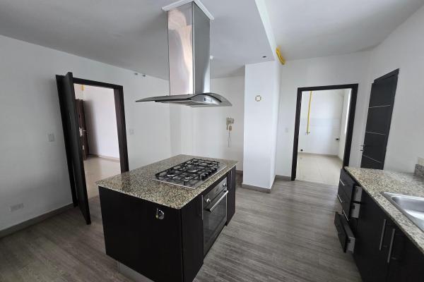 Ph premium tower jr penthouse venta 455,000.00 ó alquiler 2,500.00