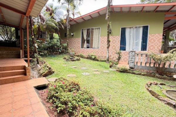 Venta de casa en el nido, cerro azul.