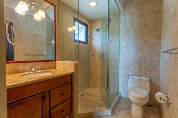 Gorgeous beachfront house for sale in buenaventura