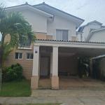 Banco vende casa en ph playamar arraijan