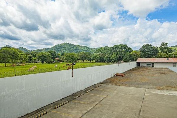 Propiedad comercial de uso mixto en san pablo viejo