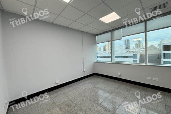 Alquiler de oficina en torre de las americas