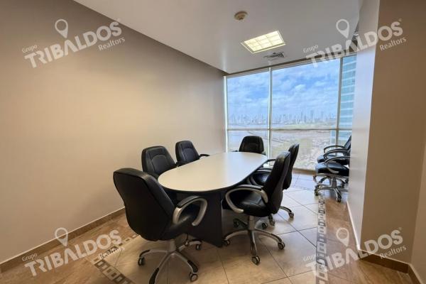 Office rental at capital plaza costa del este