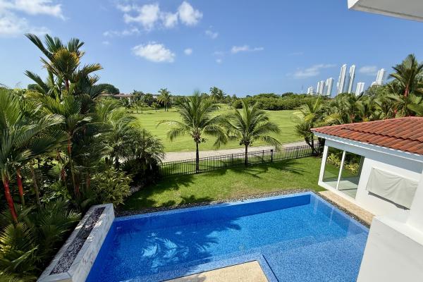 Venta de casa en fairway estates, santa maria