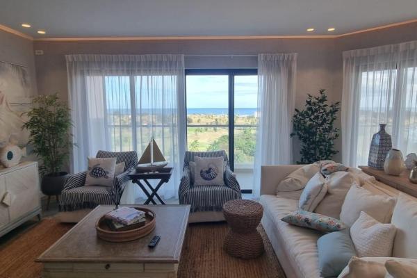 Beachfront apartment with ocean view, ph las olas