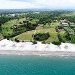 Venta de espectacular terreno frente a playa en chumico redondo, coclé