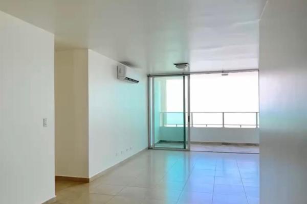 Apartamento en venta frente al mar