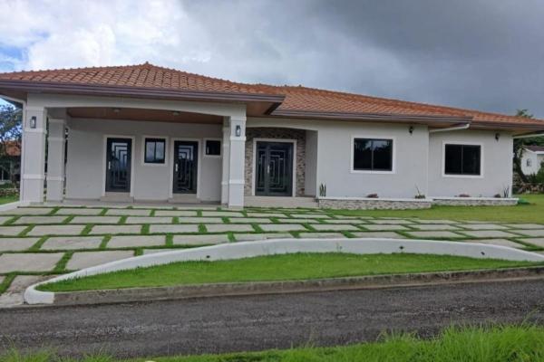 Casa en boquete canyon village para estrenar