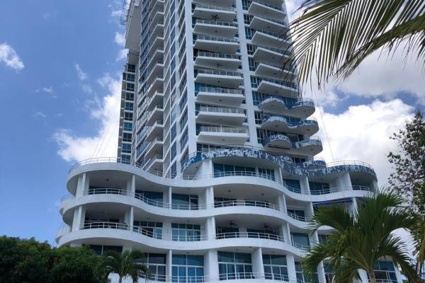 Condominio de 2 habitaciones frente al mar en coronado bay