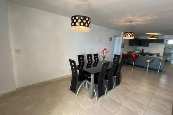 Apartment with ocean view in coronado country club