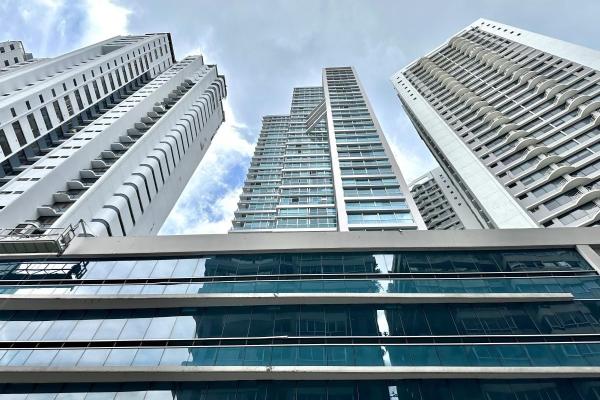 Grand bay |piso alto con espectaculares vistas al mar y la ciudad