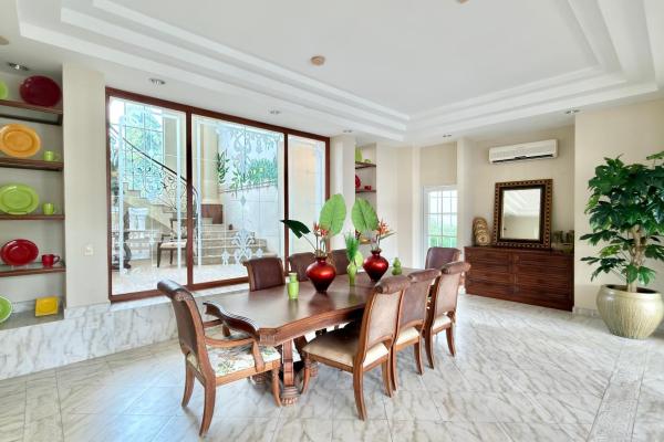 House in coronado golf club