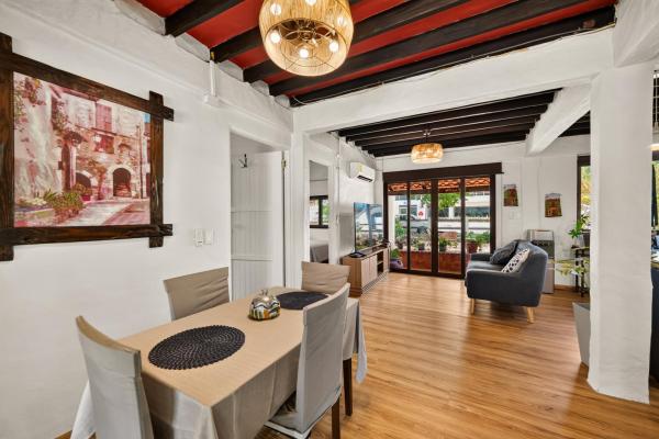 Beachside villa in playa malibu