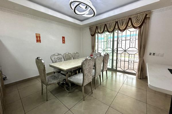 Venta de casa en dorado village en condado del rey