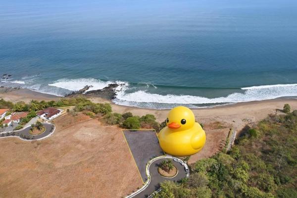Costa pedasí beachfront lot – 35m premium frontage