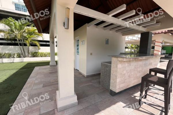 Sale of apartment in green park condado del rey