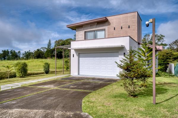 Turnkey luxury in lucero golf & country club