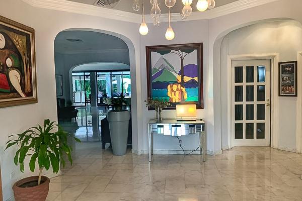 Venta o alquiler de casa en altos del golf